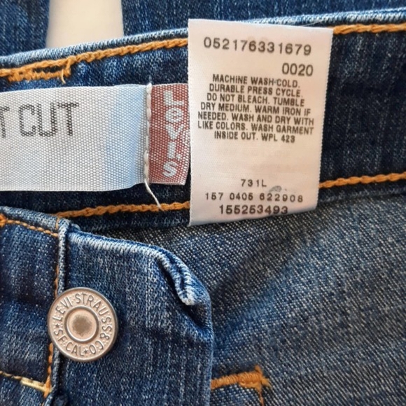 Levi's 525 Boot Cut blue jeans 8 Short - Picture 7 of 8